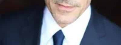 韦恩·佩雷【演员】 – 人物百科