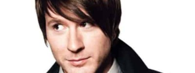 Owl City【2007年Adam Young组建的乐队，他是电子乐队的唯一成员】 – 人物百科