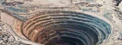 苏联挖地球发现什么东西（为什么不继续挖了）_世界近代史 菊江历史网