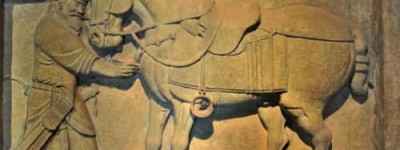 飒露紫是谁的坐骑，唐太宗李世民的坐骑(东征洛阳时用的)_唐朝历史 菊江历史网