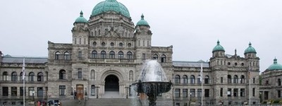 加拿大渥太华国会大厦的历史与建筑风格_世界古代史 菊江历史网