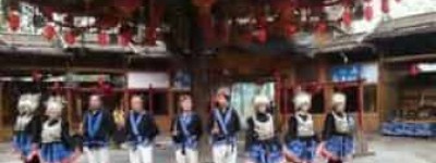 瑶族服饰，“白裤瑶”与“红瑶”的服饰特点是啥_民俗文化 菊江历史网