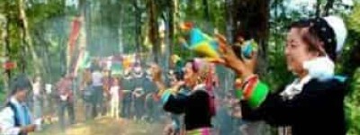 瑶族传统的“抛花包”节目是怎么来的_民俗文化 菊江历史网