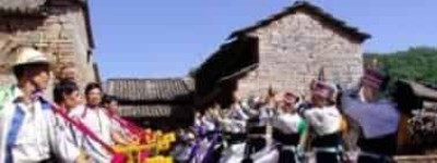 白族传奇习俗，什么是白族“转山岭寻真爱”_民俗文化 菊江历史网