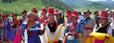 裕固族使用的是汉字吗，裕固族使用什么语言文字 菊江历史网