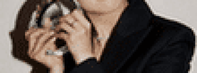 刘逸云【Amber，美国华裔女歌手、主持人，韩国女子演唱组合f(x)成员之一】 – 人物百科