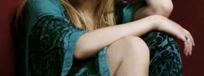 格温妮斯·帕特洛【美国女演员，第71届奥斯卡最佳女主角】 – 人物百科