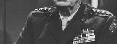 霍兰德·史密斯【美国陆战队上将,美国现代两栖作战之父】 – 人物百科