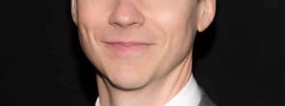 约翰·卡梅隆·米切尔【美国导演、演员、制片人和编剧】 – 人物百科