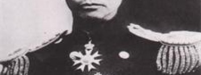 萨镇冰简介_萨镇冰的儿子_萨镇冰的故事_萨镇冰怎么死的 菊江历史网