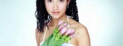 郑雪儿【新加坡女艺人】 – 人物百科