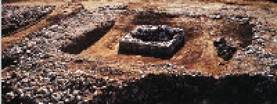 牛河梁遗址有怎样的地理位置？牛河梁遗址的历史地位_民间艺术 菊江历史网