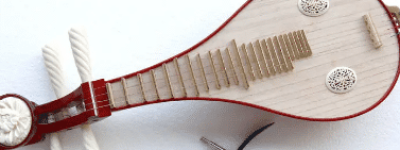 柳琴是什么样的造型，有何演奏特点_民俗文化 菊江历史网