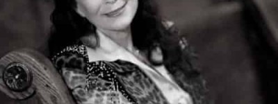Loretta Lynn【洛丽塔 · 琳恩，美国传奇乡村歌后】 – 人物百科