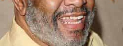 詹姆斯·艾维利【演员】 – 人物百科