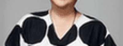 洪晃【媒体人、博主、作家】 – 人物百科