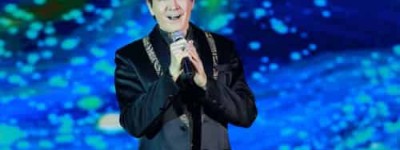 费翔【华语流行乐男歌手、演员】 – 人物百科