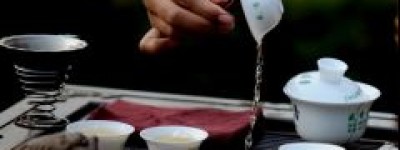 如何品茶？教你品茶的方法_饮食文化 菊江历史网