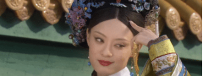 清朝后妃脖子上的白布条，除了装饰还有什么用？_乡村野史 菊江历史网