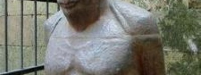 万俟卨简介_万俟卨的儿子_万俟卨的故事_万俟卨怎么死的 菊江历史网