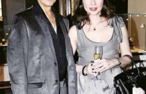 寇鸿萍【中国香港

职业模特、主持人】 – 人物百科