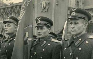 为什么一张照片导致苏联少将一回国就被枪毙？_世界近代史 菊江历史网