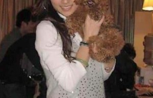 赵盈【足球运动员冯潇霆妻子】 – 人物百科