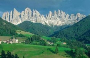 阿尔卑斯山在哪个国家（不属于任何国家，欧洲最高山脉）_世界近代史 菊江历史网