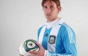 卢卡斯·比格利亚【阿根廷和意大利双重国籍的足球运动员】 – 人物百科