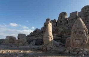 为何说扎尼王朝(赞德王朝)内部部落贵族的斗争使王朝走向衰_世界古代史 菊江历史网