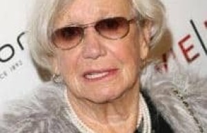 安·罗斯【美国女服装设计师】 – 人物百科