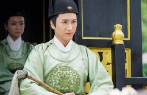 为什么太监要拿拂尘，太监拂尘的作用_稗官野史 菊江历史网