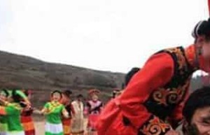 彝族文化，彝族的婚俗有什么奇特之处_民俗文化 菊江历史网