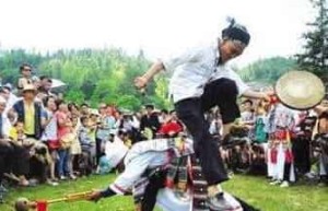 彝族节日，跳弓节是那坡彝族村寨的传统节日_民俗文化 菊江历史网