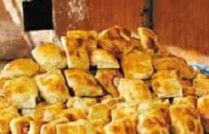 维吾尔族饮食文化，维吾尔族人都喜欢吃啥_民俗文化 菊江历史网