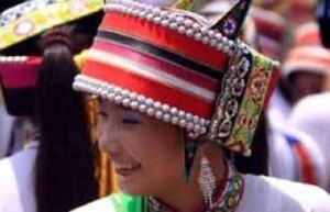 彝族服饰，彝族撒尼服饰有什么特点_民俗文化 菊江历史网