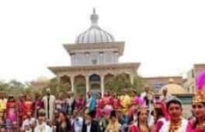 维吾尔族风俗简介，维吾尔族都有啥生活禁忌_民俗文化 菊江历史网