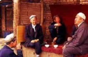 维吾尔族人在饮食与交谈上都有啥样的禁忌_民俗文化 菊江历史网