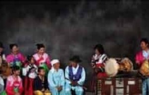 朝鲜族服饰，朝鲜族服饰特点简介_民俗文化 菊江历史网