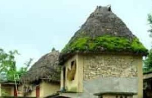 哈尼族为何要住蘑菇房，哈尼族蘑菇房啥样_民俗文化 菊江历史网