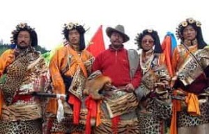 藏族服饰，藏族男性服饰分为哪几类_民俗文化 菊江历史网