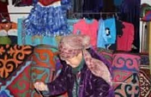 哈萨克族的柯赛绣是怎样的传统刺绣技艺 菊江历史网