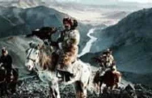 揭秘：哈萨克族为什么与鹰有着不解之缘 菊江历史网