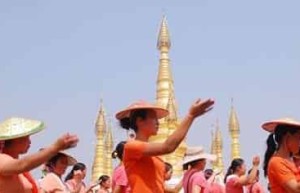 德昂山寨品茶：茶叶是德昂原始先民图腾的崇拜物 菊江历史网