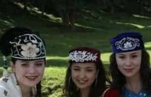 塔塔尔族的饮食习俗，塔塔尔族主食是什么 菊江历史网