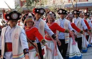 傈僳族服饰，傈僳族男子服饰的特点 菊江历史网