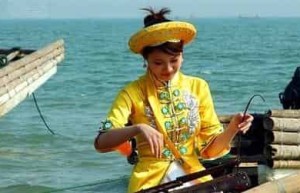 京族人唱什么歌曲，京族的文艺 菊江历史网