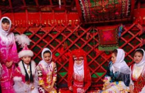 柯尔克孜族的文化介绍，柯尔克孜族文化艺术 菊江历史网