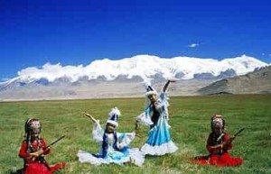 柯尔克孜族的舞蹈，柯尔克孜族的库木孜舞 菊江历史网
