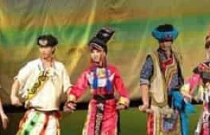羌族服饰简介，羌族男女习惯穿什么样的衣服 菊江历史网